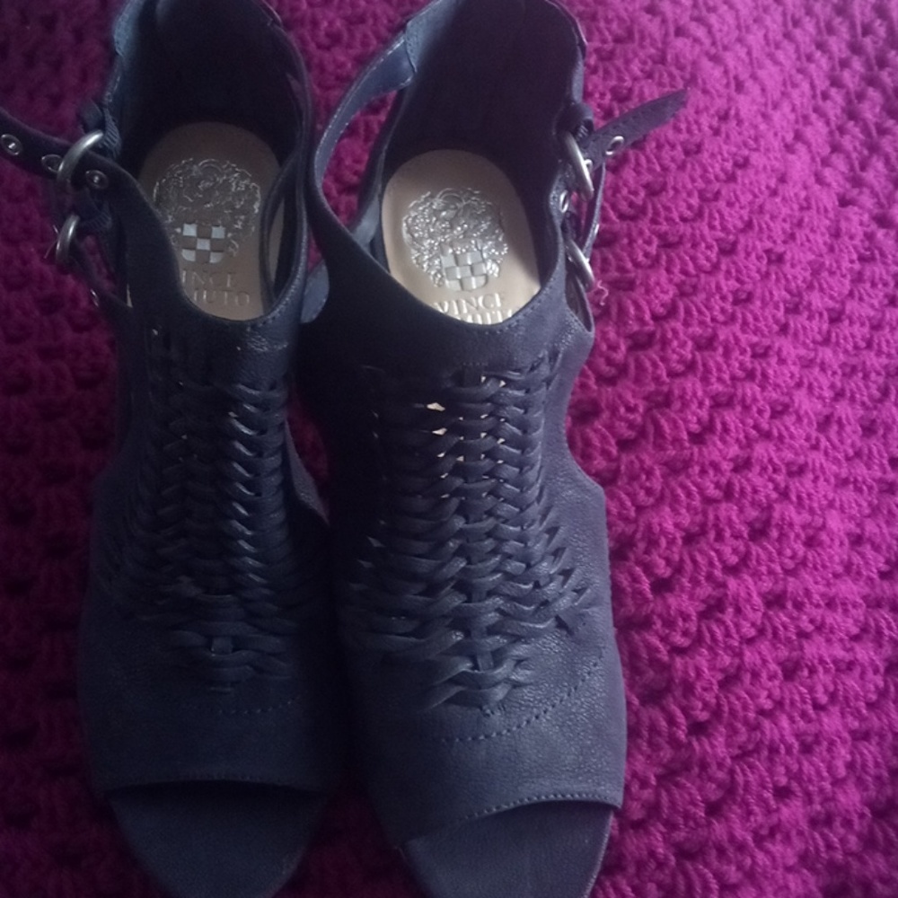 Vince Camuto